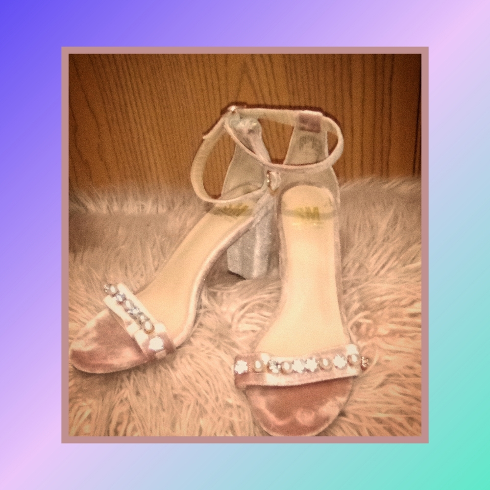SM New York Lola rose pink pump shoe